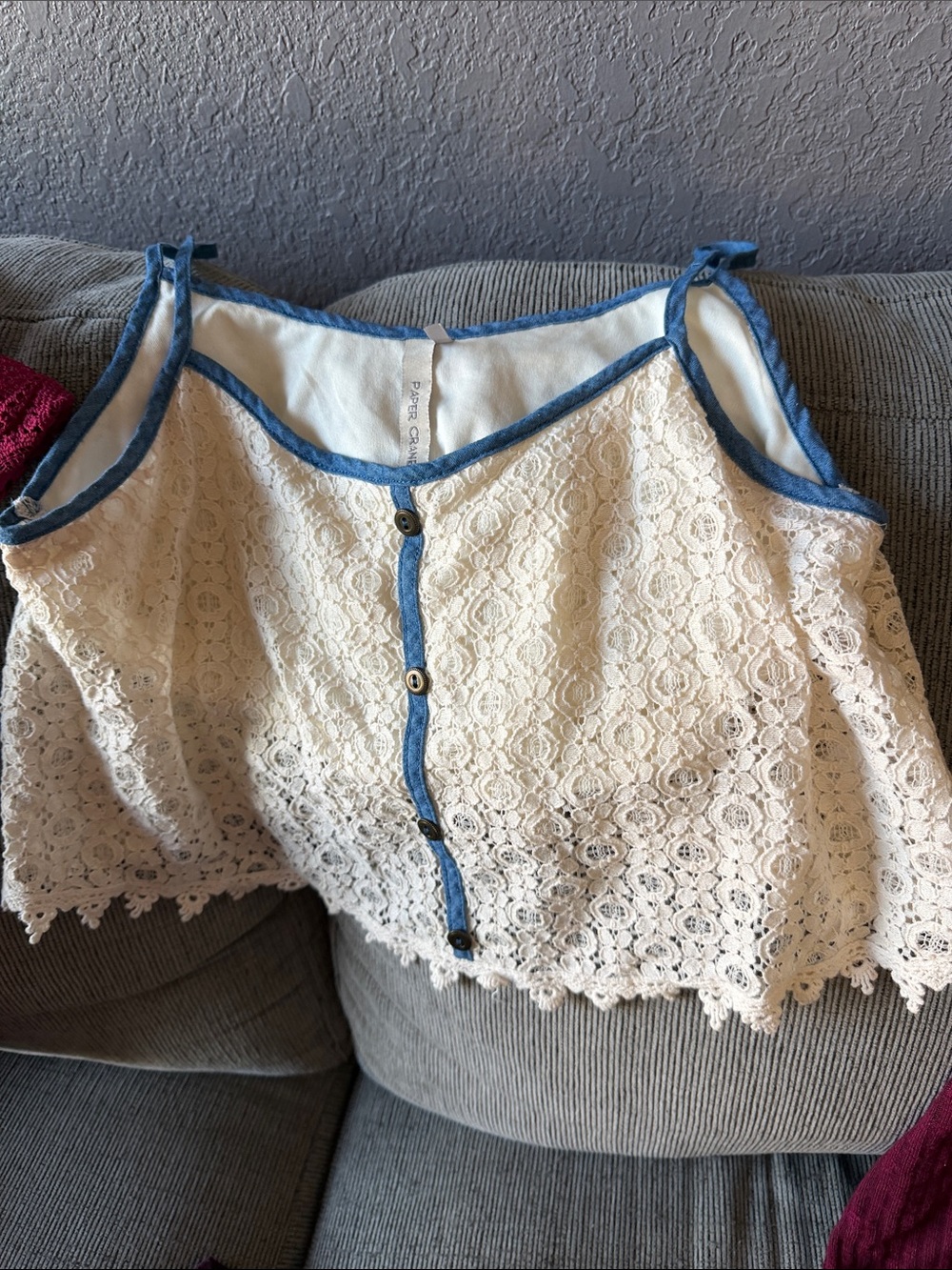 10 Mixed Women's Tops Bundle and 1 shorts - Picture 3 of 11